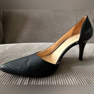 Cole Haan Highline Leather Black Pump (3") with Textured Toe Cap in Size 9 1/2